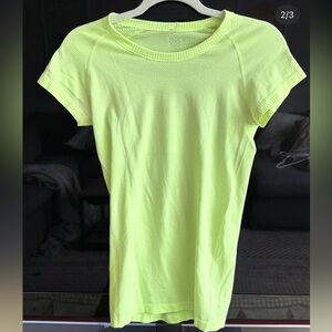 lululemon athletica Neon Green Short Sleeve Active Tee